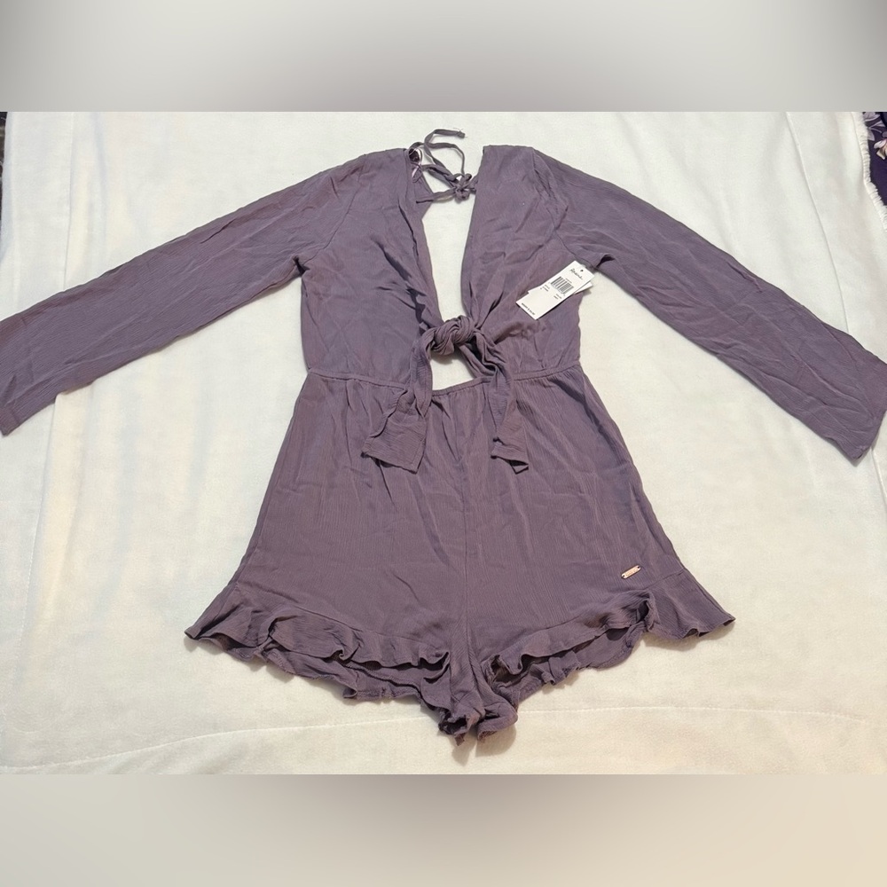 Lavender Romper with open back and open tie front - Picture 1 of 4